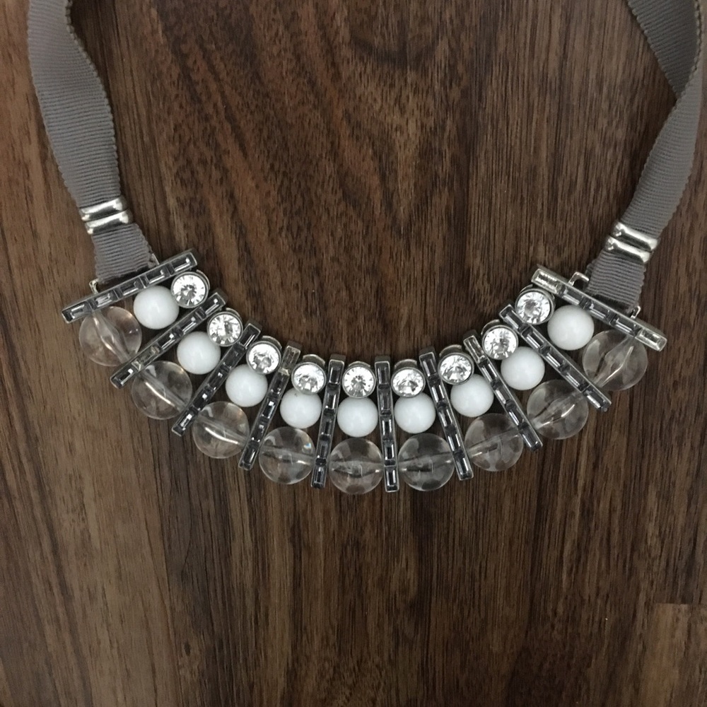 3/25.00 Banana Republic Ribbon Statement Necklace